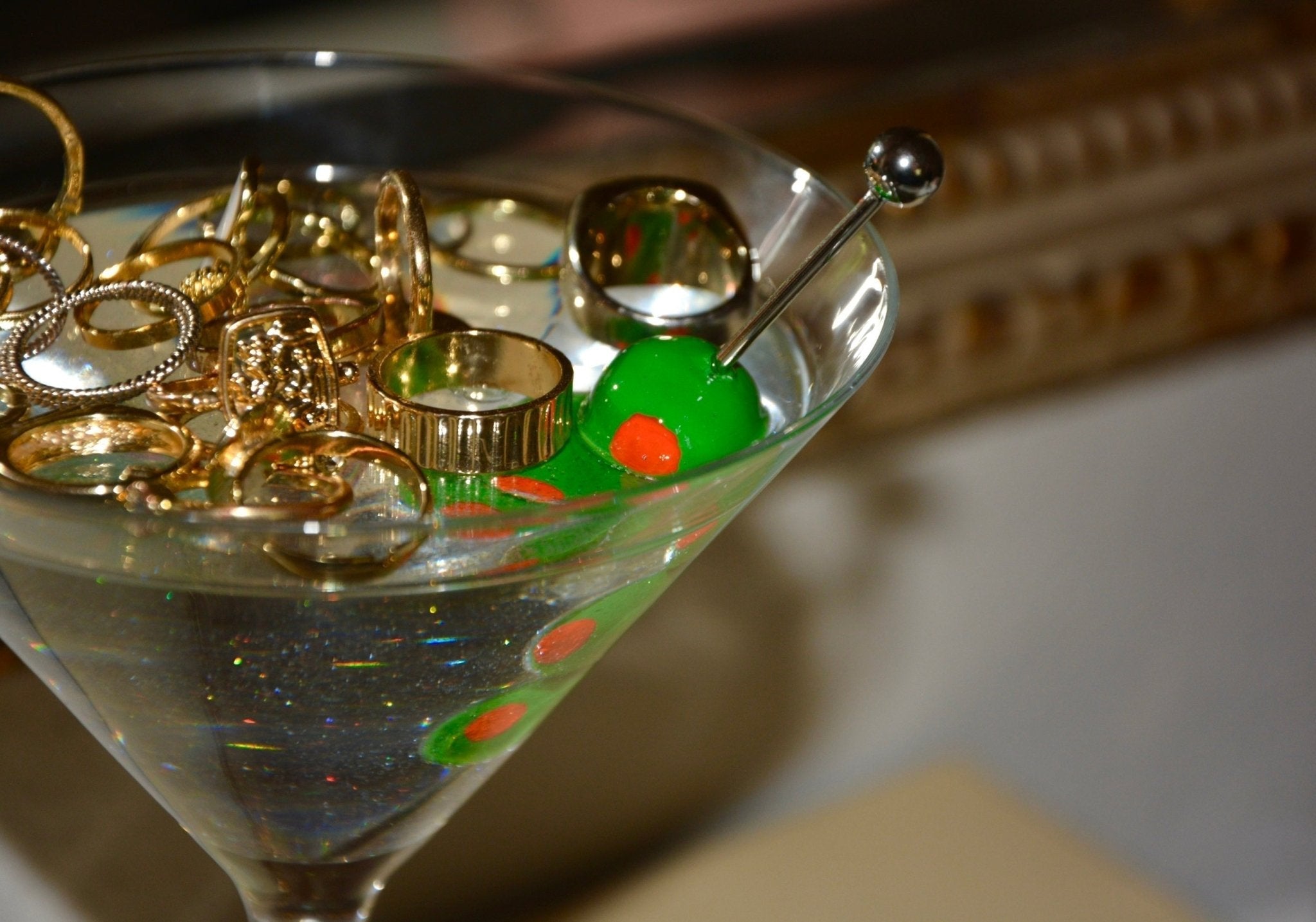 DIRTY MARTINI DECOR